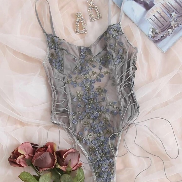 Tops - BRAND NEW!! Beautiful Mesh Bodysuit